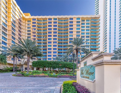 1/1/1 WAVES AT HOLLYWOOD 
GREAT VIEWS AND