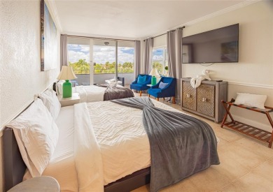 CONDO/HOTEL INVESTMENT OPPORTUNITY. CORNER STUDIO UNIT features