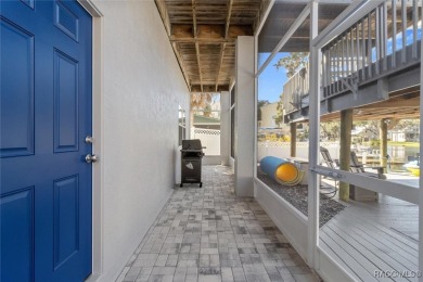 Ready for a relaxed Florida WATERFRONT life style? That is