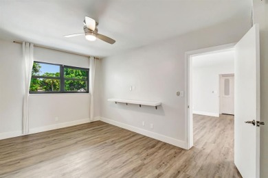 Live on this beautiful & unique secure island in the heart of Ft