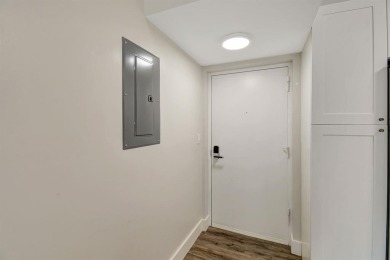 Live on this beautiful & unique secure island in the heart of Ft