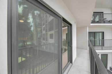 Live on this beautiful & unique secure island in the heart of Ft