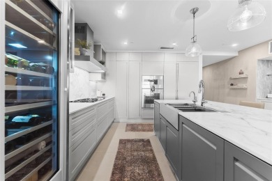 Permanently unobstructed views of Intracoastal, Middle River