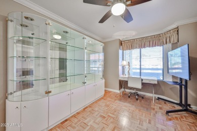 Courtyard facing larger condo. This spacious 2-bedroom