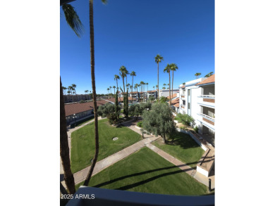 Courtyard facing larger condo. This spacious 2-bedroom