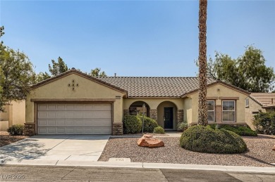 STUNNING JEFFERSON MODEL IN SUN CITY ANTHEM, 2 BEDROOMS, 2