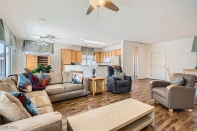 STUNNING JEFFERSON MODEL IN SUN CITY ANTHEM, 2 BEDROOMS, 2