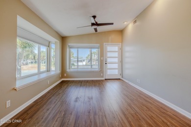 Fantastic Highly Sought after Venture Out Home! You need to