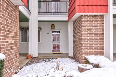 FIRST floor updated home with TWO car garage! 1235 sq ft with