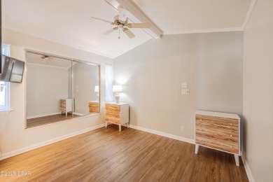 Fantastic Highly Sought after Venture Out Home! You need to