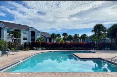 Beautiful and well-maintained 1 bedroom, 1 bathroom condo