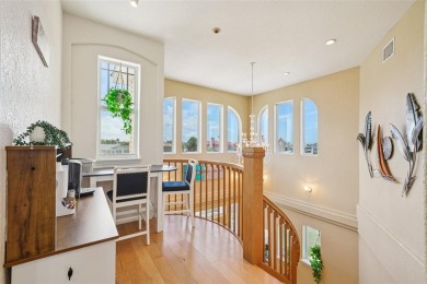 WALK TO HUDSON BEACH...METAL ROOF...ELEVATOR...SUCCESSFUL