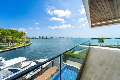 Stunning Bay/Canal Contemporary Residence- 100+ ft on deep water