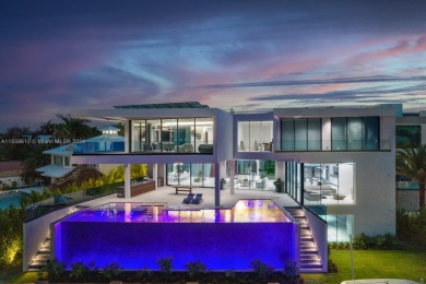 Stunning Bay/Canal Contemporary Residence- 100+ ft on deep water