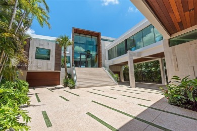 Stunning Bay/Canal Contemporary Residence- 100+ ft on deep water