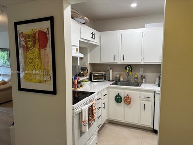 Beautifully updated residence in the desirable Kings Creek