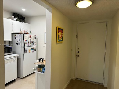 Beautifully updated residence in the desirable Kings Creek