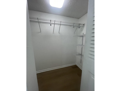 BEAUTIFUL  MODERN 2/2 MOERN  APARMENT , MOVE IN