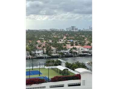 beautiful 1/11/2 condo on the ocean offered turnkey  with