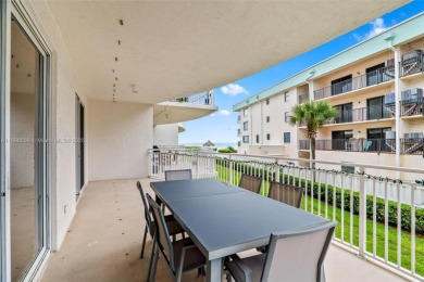 Fully renovated 3BD/3BA with ocean views! This spacious