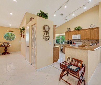 SUPERB LOCATION!! Walk To Clubhouse! Great location with the