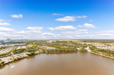 BEST CORNER UNIT 3/3 AT TAO SAWGRASS 
3 PARKING SPACES
UNIT IS