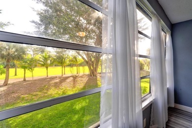 The community offers a breathtaking views of the canal and