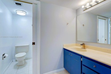 The community offers a breathtaking views of the canal and