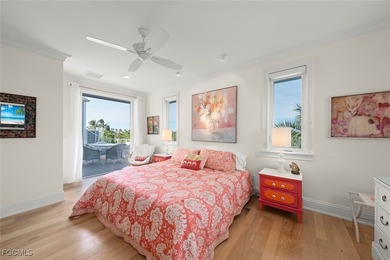 Magnificent Near-Beach Residence with Gulf-View Rooftop Deck