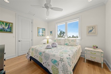 Magnificent Near-Beach Residence with Gulf-View Rooftop Deck