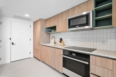 By combining the local atmosphere of a homestay with the service