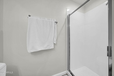 Check out this Gorgeous Luxury Condo for Sale in North