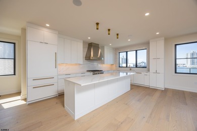 Just what you have been waiting for... Bayfront with walkability