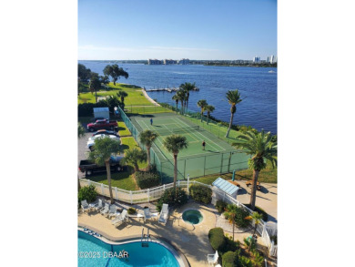 Stunning three bedroom remodeled end unit with panoramic water