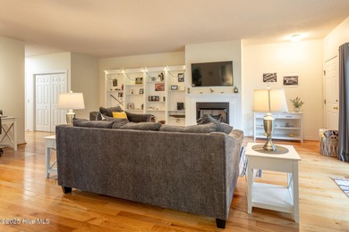 SELLER LOOKING FOR AN OFFER, VERY MOTIVATED TO SELL! NOW is the