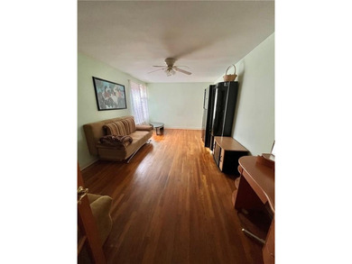 Charming & Spacious 500 Sq.Ft. Studio Coop in Prime Ocean