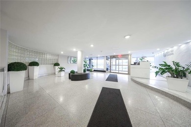 Come home to BRIGHTON TOWERS - where ocean breezes, modern