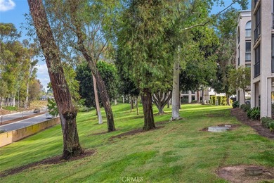 ? From your car to your front door with NO STAIRS! ?
