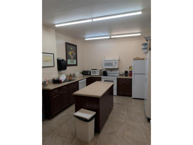 AWESOME CORNER UNIT WITH MULTI MILLION DOLLAR ENDLESS UN