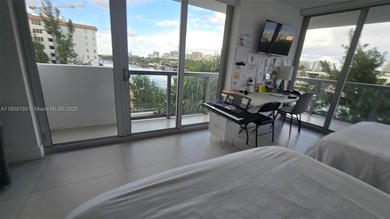 DEEDED BOAT DOCK INCLUDED UP TO 50FT. NEAR HAULOVER INLET- Canal