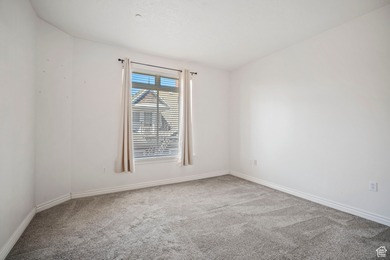 PRICED TO SELL! HIGHLY MOTIVATED SELLER!! Amazingly conveniently