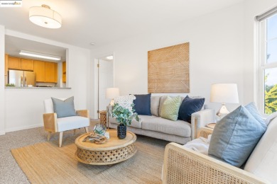 Hello, Downtown Oakland! 555 10th St #315 is a perfectly