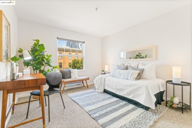 Hello, Downtown Oakland! 555 10th St #315 is a perfectly