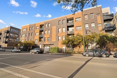 Welcome to this bright and spacious 2BD/1BA corner unit in a