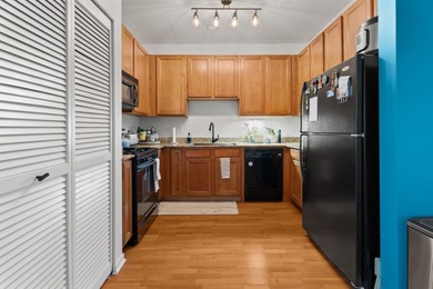 Welcome to this bright and spacious 2BD/1BA corner unit in a