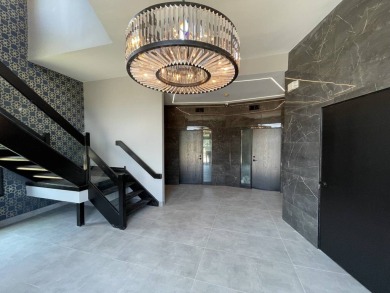 Prime Freestanding Office/Medical/Flex Building - Modernized