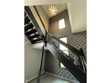 Prime Freestanding Office/Medical/Flex Building - Modernized