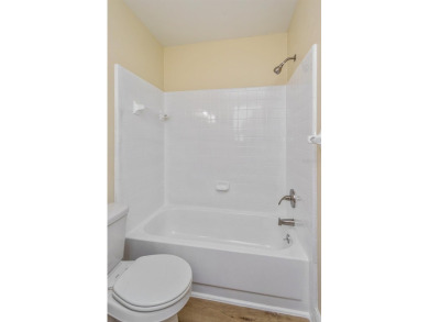 Is there a 2-bed condo near Orlando International Airport under