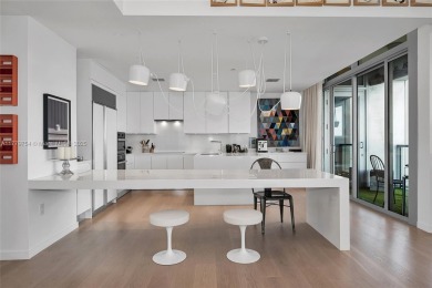 Exquisite and modern home in the sky on the 61st Floor at the