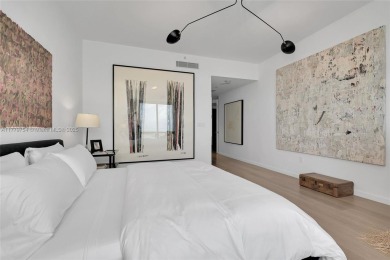 Exquisite and modern home in the sky on the 61st Floor at the